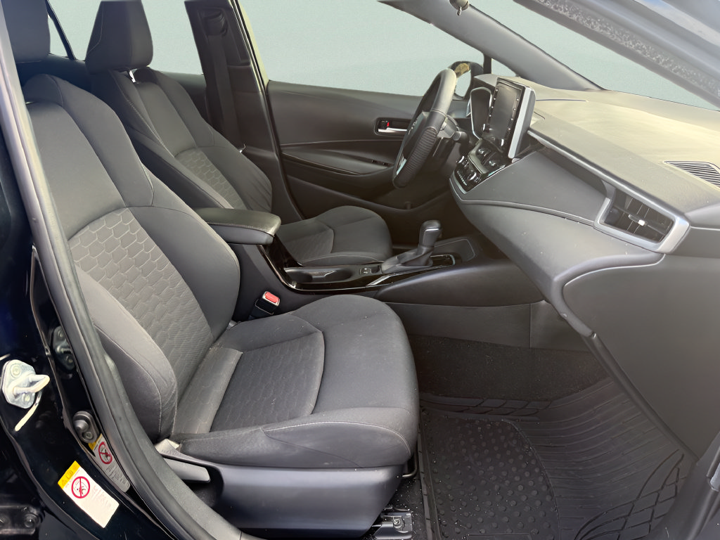Used 2019 Toyota Corolla SE w/ Carpet Mat Package FWD image 13