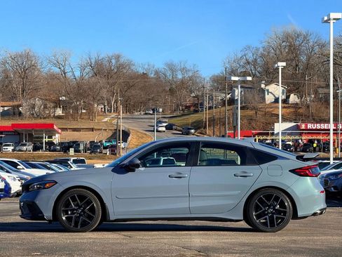 Used 2024 Honda Civic Sport Touring image 6