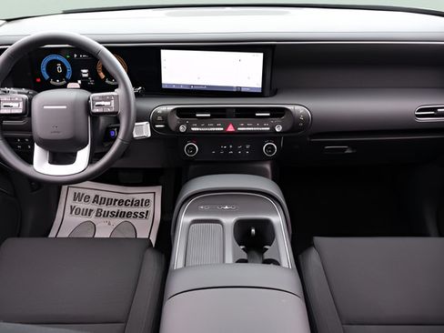 Used 2026 Hyundai Palisade SE AWD/4WD image 12
