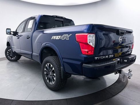 Used 2017 Nissan Titan PRO-4X image 2