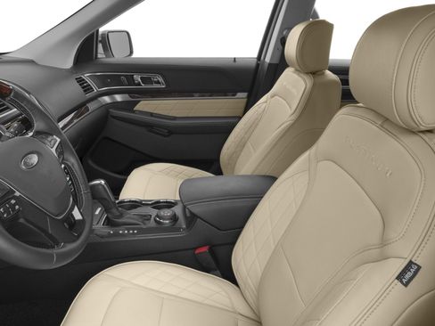 Used 2016 Ford Explorer Platinum AWD/4WD image 7