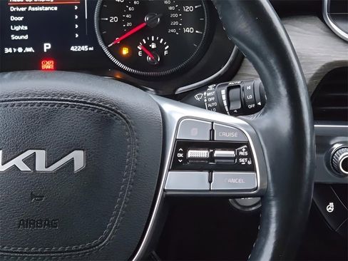 Used 2022 Kia Telluride SX image 26