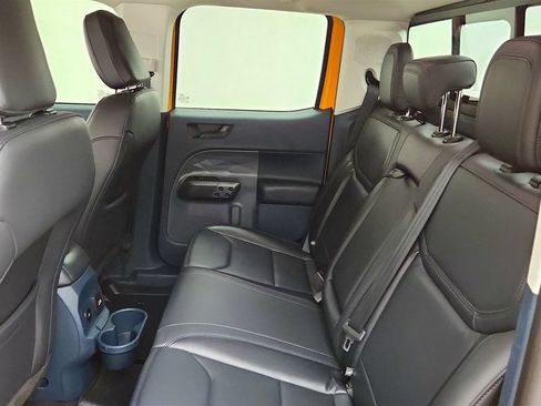 Used 2023 Ford Maverick Lariat w/ Lariat Luxury Package FWD image 21