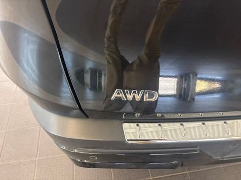 Used 2023 INFINITI QX60 Luxe w/ Vision Package AWD/4WD image 26