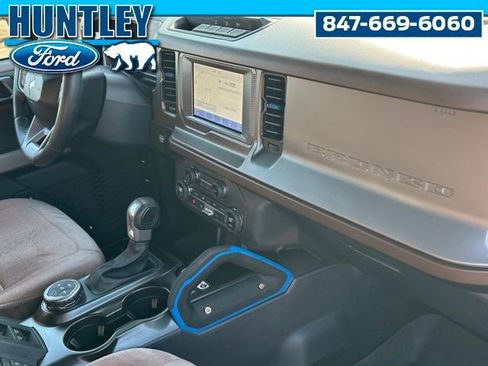 Used 2021 Ford Bronco Outer Banks image 10