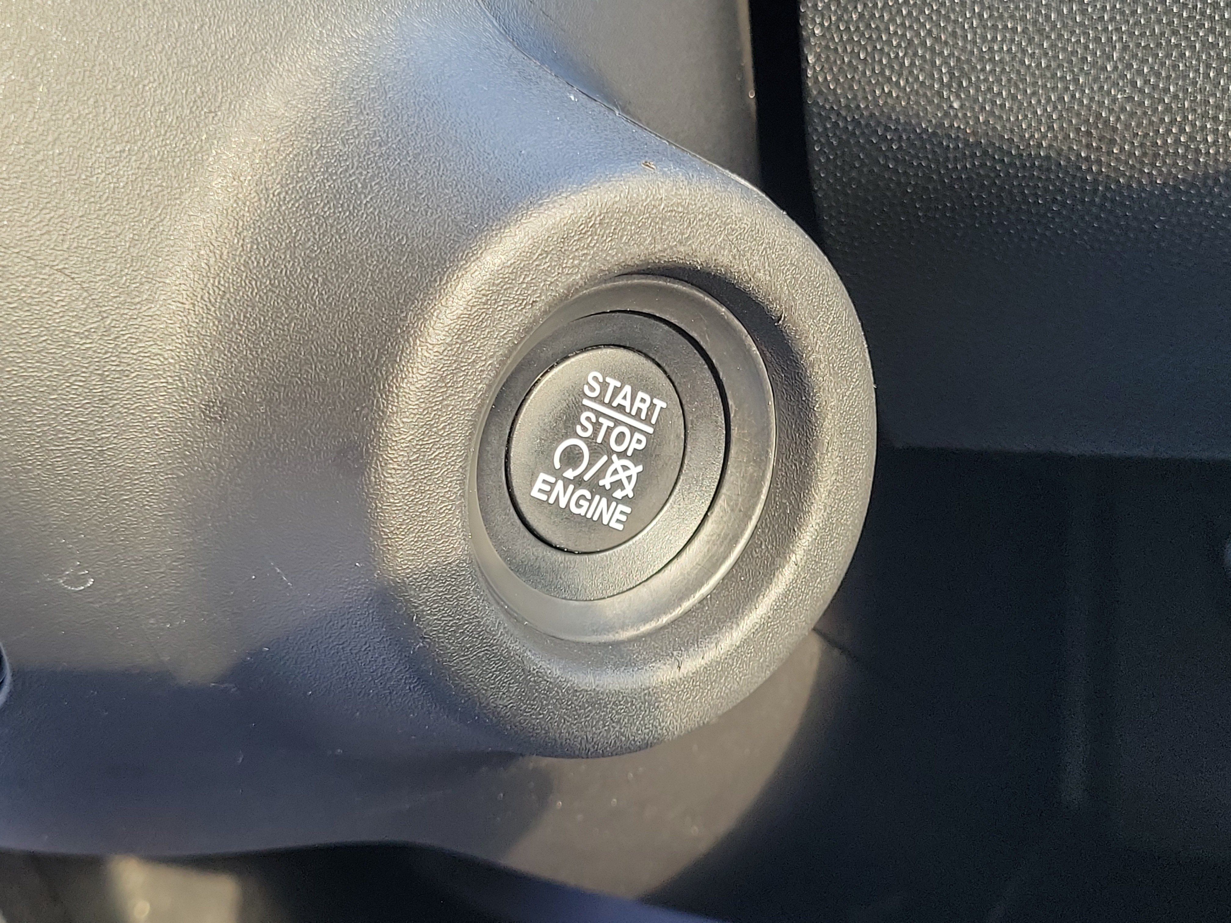 Used 2024 RAM ProMaster 2500 w/ Convenience Group FWD image 30