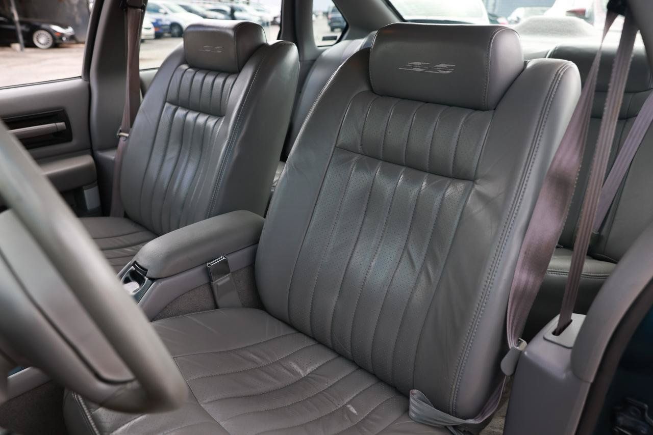 Used 1996 Chevrolet Caprice SS RWD image 6