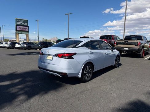 Used 2025 Nissan Versa SV w/ Trunk Package image 5