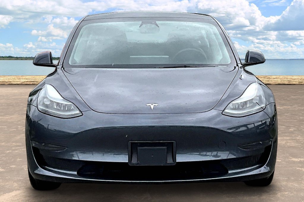 Used 2023 Tesla Model 3 Standard Range RWD image 2