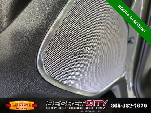 New 2026 RAM 1500 Laramie w/ Night Edition image 13