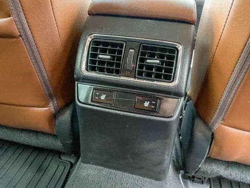 Used 2017 Subaru Outback 3.6R Touring w/ Popular Package #5A image 36