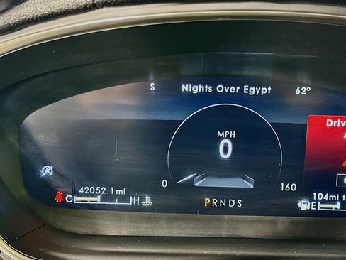 Used 2020 Lincoln Nautilus Reserve image 12