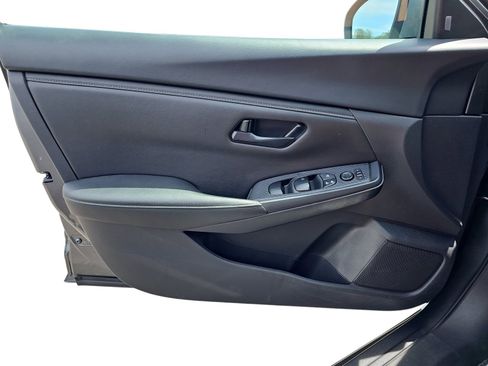 Used 2024 Nissan Sentra S FWD image 22