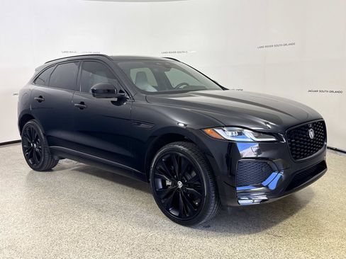Certified 2026 Jaguar F-PACE R-Dynamic S AWD/4WD image 7