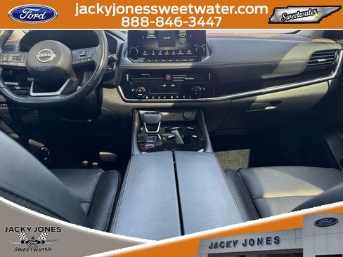 Used 2023 Nissan Rogue SL w/ SL Premium Package FWD image 13