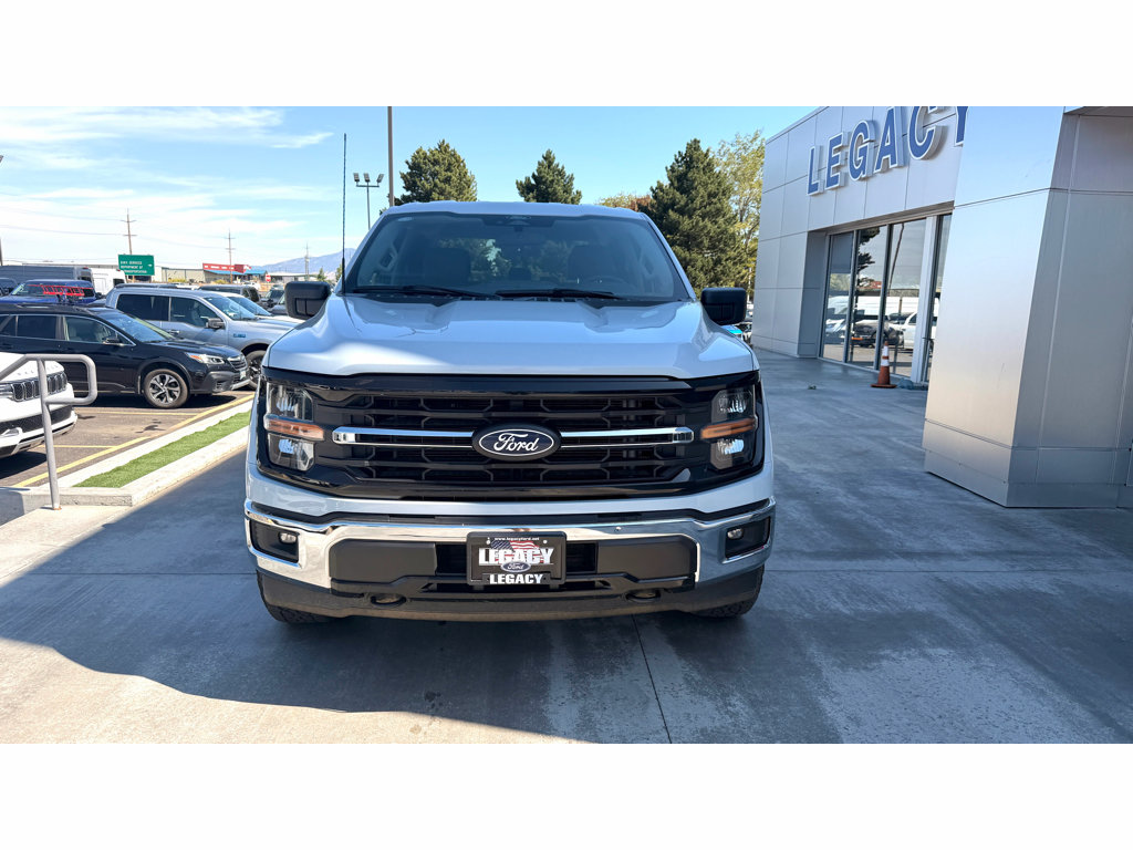 Used 2025 Ford F150 XLT w/ Equipment Group 301A Standard AWD/4WD image 4