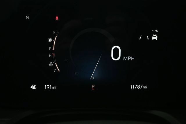 Used 2024 Buick Encore GX Avenir w/ Avenir Convenience Package AWD/4WD image 9