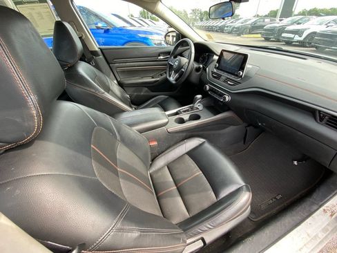 Used 2021 Nissan Altima 2.5 SR FWD image 25