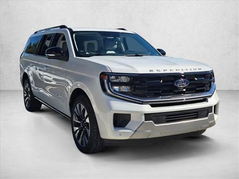New 2025 Ford Expedition Max Platinum w/ Driver's Package image 6