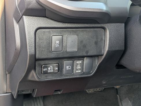 Certified 2023 Toyota Tacoma TRD Off-Road image 17