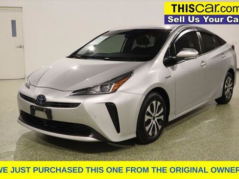 Used 2019 Toyota Prius LE FWD image 4