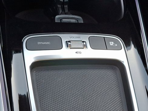 Certified 2024 Mercedes-Benz GLB 250 4MATIC image 25