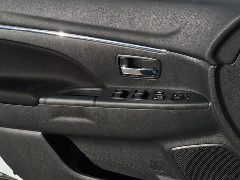 Used 2024 Mitsubishi Outlander Sport Ralliart image 23