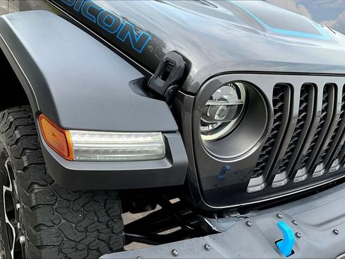 Used 2022 Jeep Wrangler Unlimited Rubicon 4xe w/ Steel Bumper Group AWD/4WD image 34