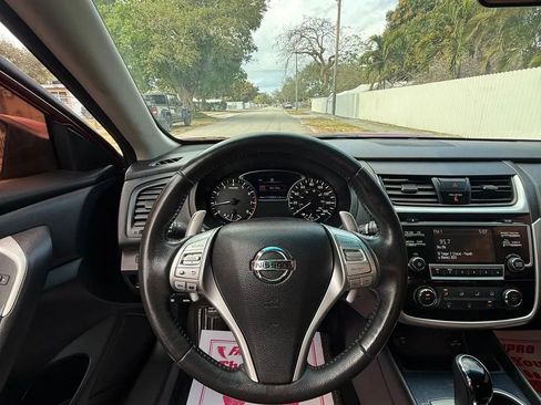 Used 2018 Nissan Altima 2.5 SR image 10