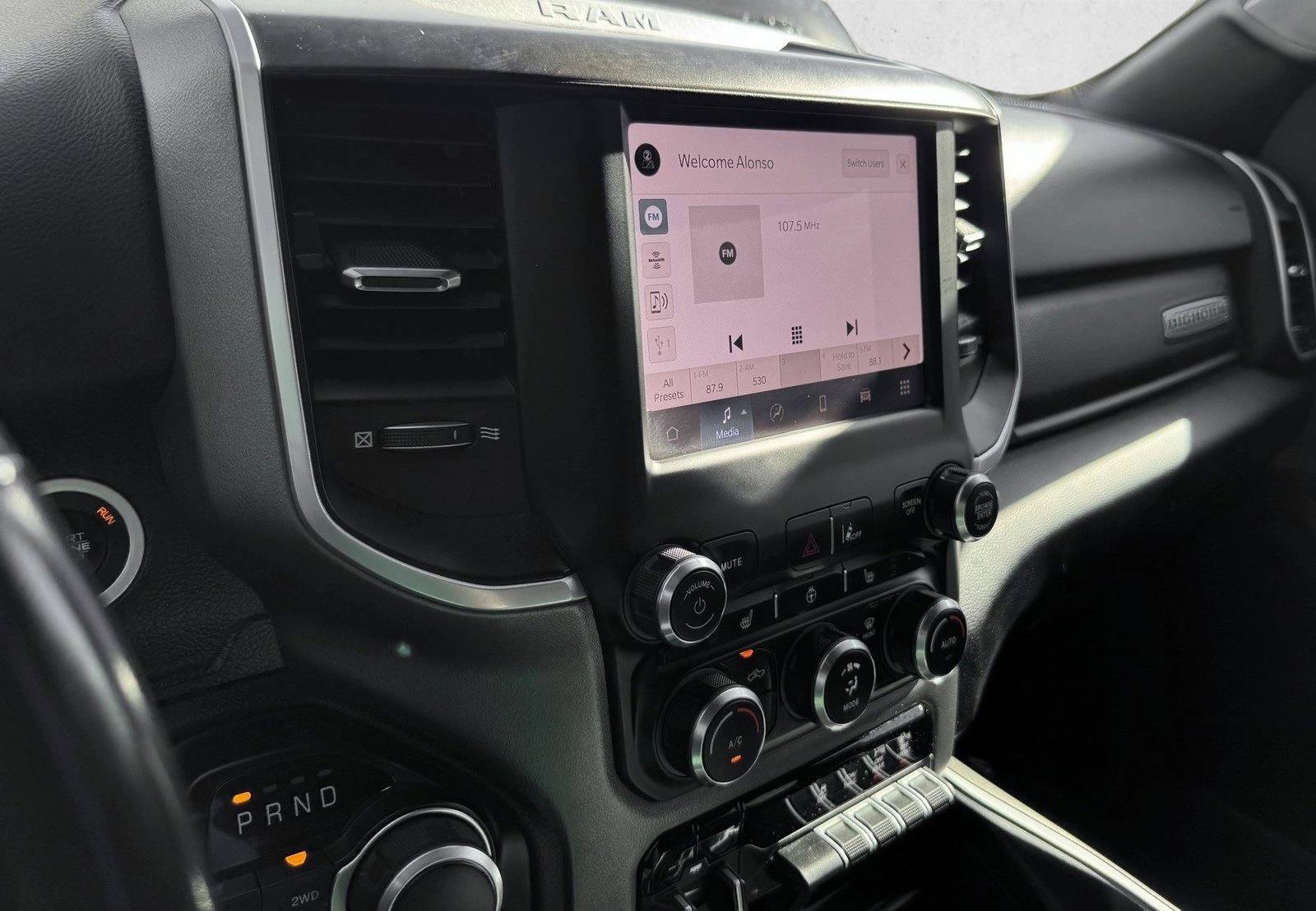 Used 2022 RAM 1500 Big Horn AWD/4WD image 14