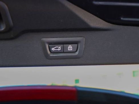 Used 2014 BMW X5 xDrive50i image 18