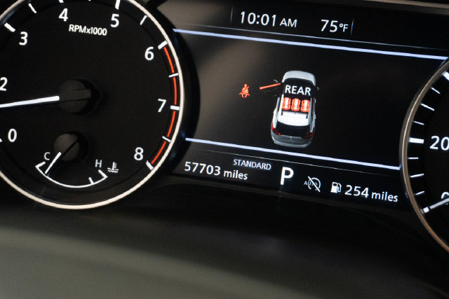 Used 2025 Nissan Rogue SV FWD image 16
