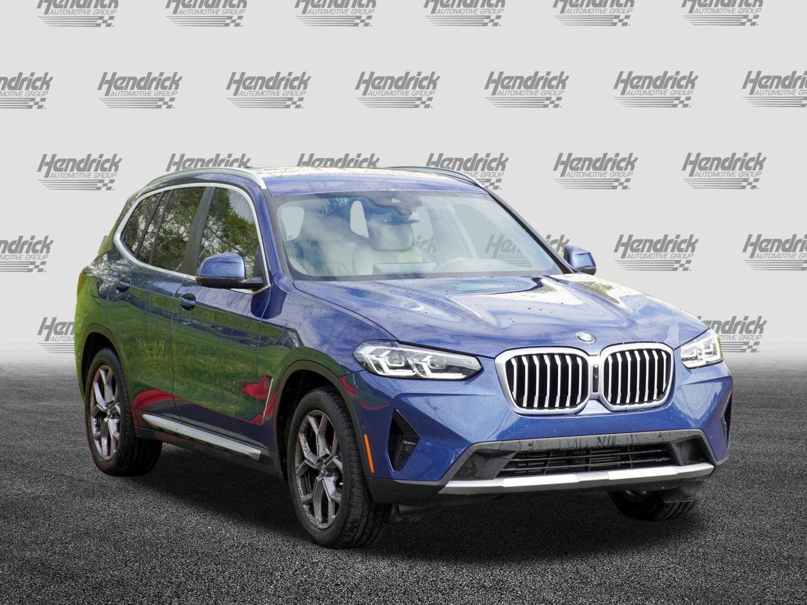 Certified 2024 BMW X3 sDrive30i w/ Premium Package RWD image 2