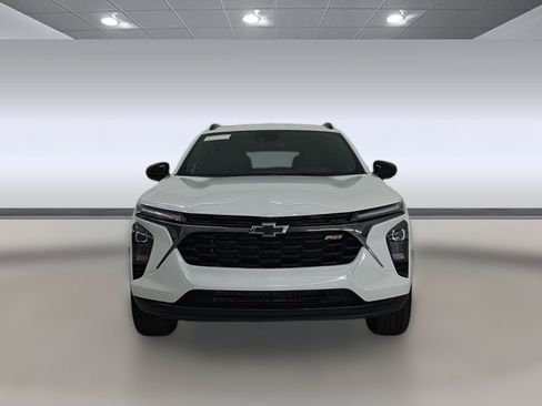Used 2025 Chevrolet Trax RS w/ Sunroof Package image 6