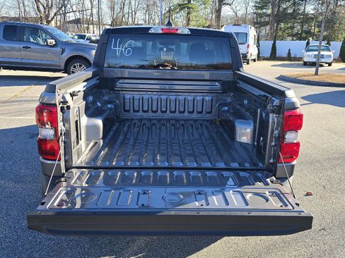 New 2025 Ford Maverick XLT w/ XLT Luxury Package AWD/4WD image 6