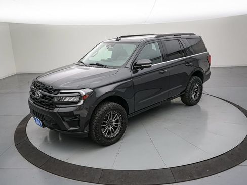 Certified 2024 Ford Expedition Limited AWD/4WD image 8