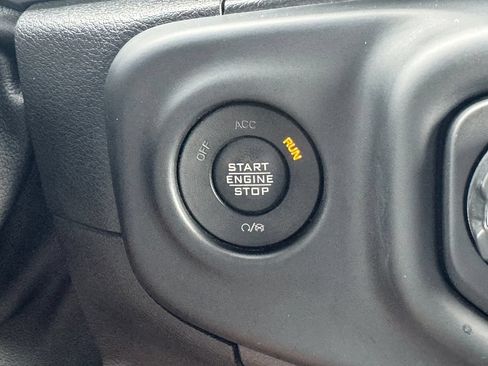 Used 2021 Jeep Wrangler Unlimited Sport AWD/4WD image 28
