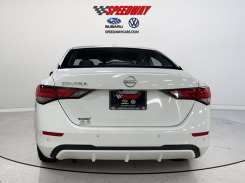 Used 2025 Nissan Sentra SV FWD image 7