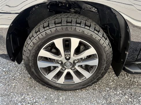 Used 2021 Toyota Sequoia Limited AWD/4WD image 7