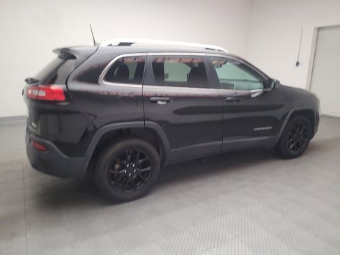 Used 2016 Jeep Cherokee Latitude w/ Safety/Convenience Group FWD image 10