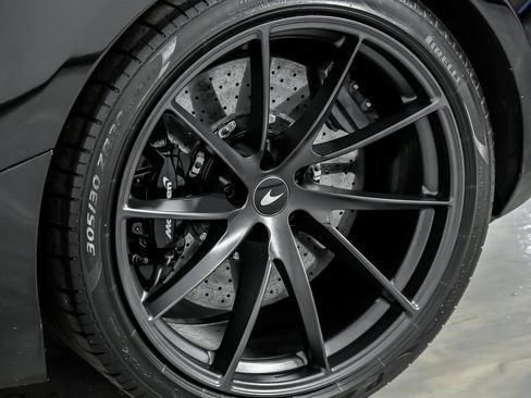 Used 2020 McLaren 720S Performance image 20