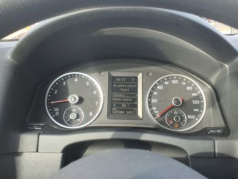 Used 2012 Volkswagen Tiguan S FWD image 20