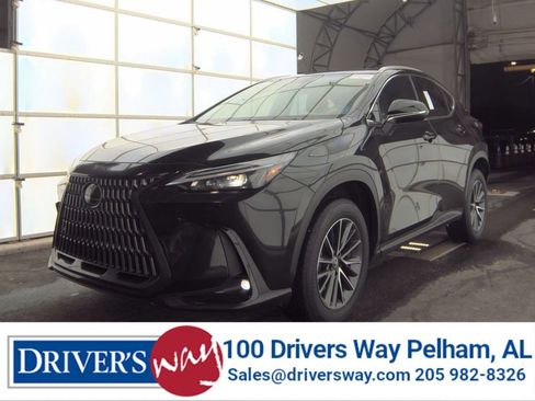 Used 2025 Lexus NX 250 FWD w/ Towing Package (2000 Lbs) image 1