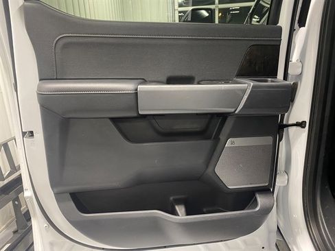 Used 2024 Ford F350 Lariat w/ Lariat Ultimate Package image 12