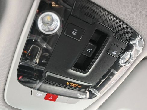 Used 2025 Kia Seltos EX w/ EX Sunroof Package FWD image 25