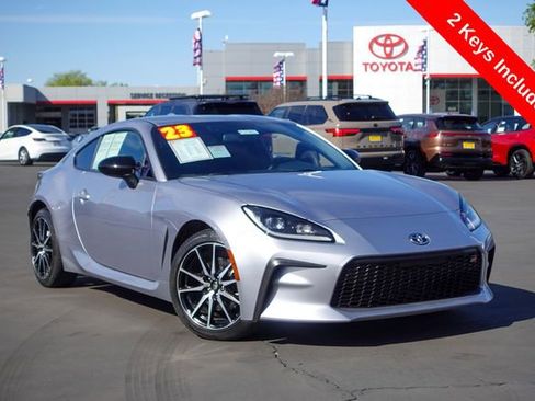 Certified 2023 Toyota GR86 image 2