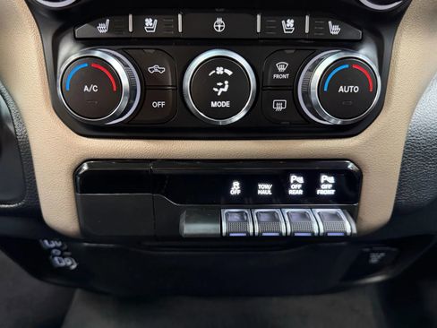 Used 2022 RAM 1500 Laramie image 31