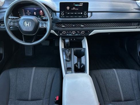 Certified 2023 Honda Accord EX image 14
