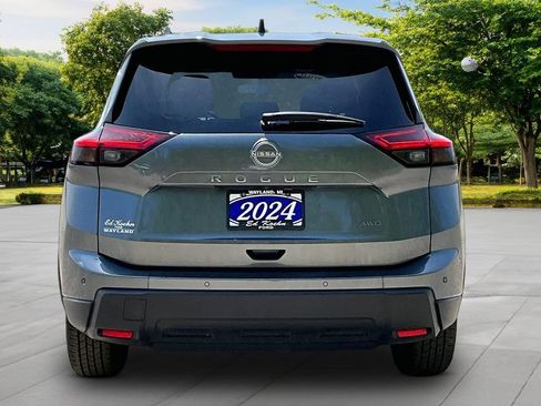 Used 2024 Nissan Rogue S AWD/4WD image 4