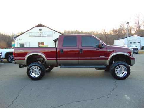 Used 2005 Ford F250 Lariat image 35